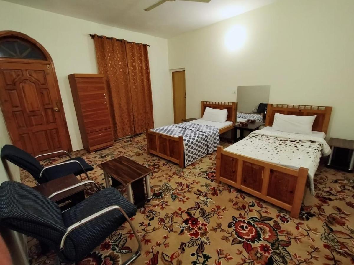 Duroyou Inn Gilgit Dış mekan fotoğraf